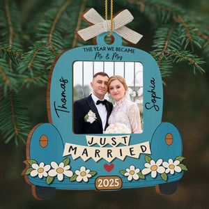 Just Married, Car And Flowers Design, Custom Wood Ornament, Gift For Newlyweds Christmas Gift For Couple Anniversary Gift Wedding Gift