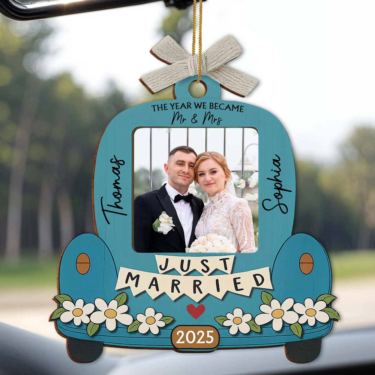 Just Married, Car And Flowers Design, Custom Wood Ornament, Gift For Newlyweds Christmas Gift For Couple Anniversary Gift Wedding Gift