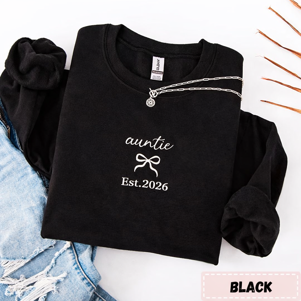 Auntie Sweatshirt, Cute Bow Sweater for Aunt, Gift for Mothers Day Coquette Pullover, Pregnancy Announcement Minimalist Crewneck