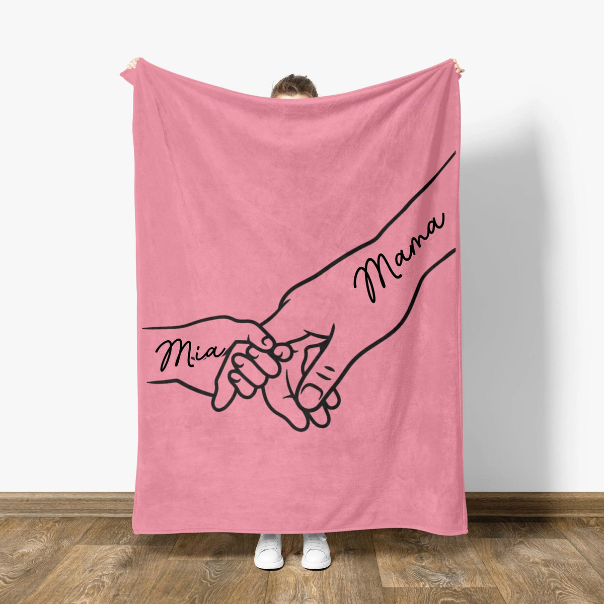 Personalized Mama Holding Hands Blanket: Kids Names Blanket For Mom, Mother's Day Gift, Up to 10 Kids