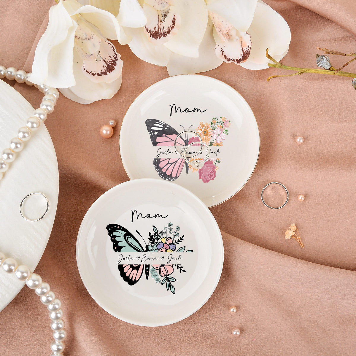 Personalized Ceramic Mom Ring Dish, Butterfly Flower Jewelry Tray, Birthday Wedding Gifts for Her, Mother's Day Gifts for Mom Grandma Nana