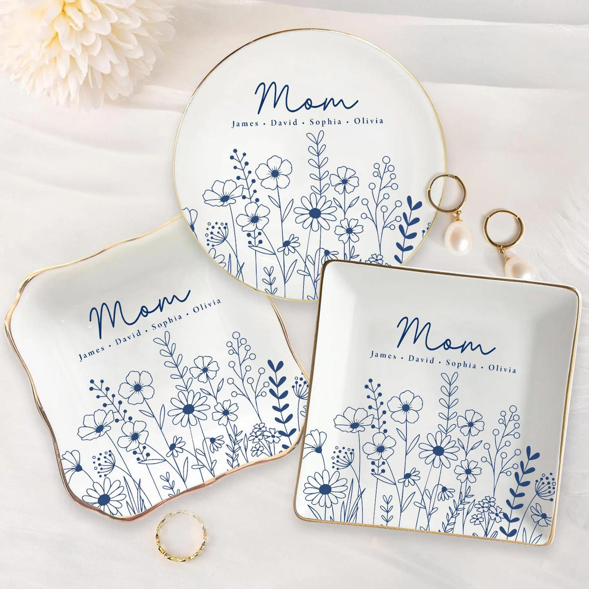Custom Ring Dish for Mom Grandma with Kids Name, Grandma Trinket Dish, Wildflower Jewelry Tray, Birthday Mothers Day Gift for Mom or Grandma