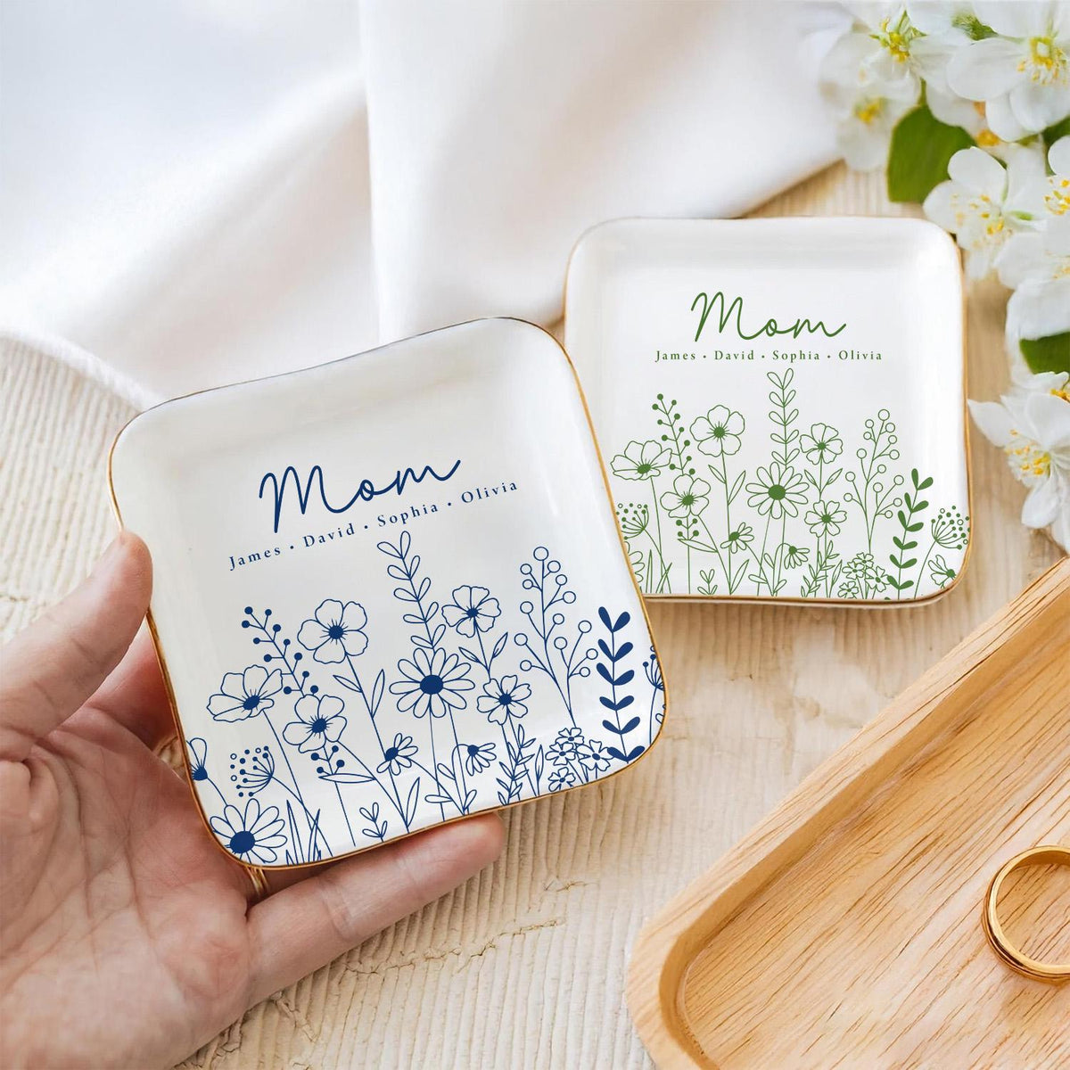 Custom Ring Dish for Mom Grandma with Kids Name, Grandma Trinket Dish, Wildflower Jewelry Tray, Birthday Mothers Day Gift for Mom or Grandma