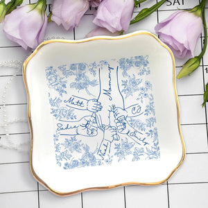 Personalized Holding Mom's Hand Ceramic Jewelry Dish with 1-6 Kids: Chinoiserie Mom Trinket Dish, Mothers Day Gift for Mom, Mama Ring Holder