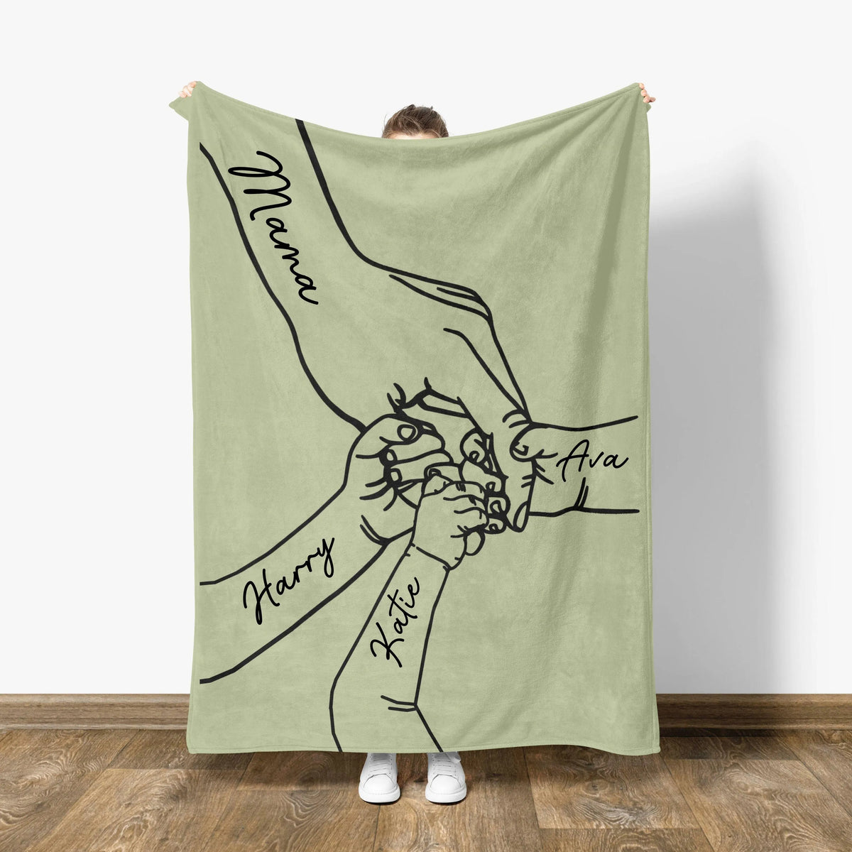 Personalized Mama Holding Hands Blanket: Kids Names Blanket For Mom, Mother's Day Gift, Up to 10 Kids