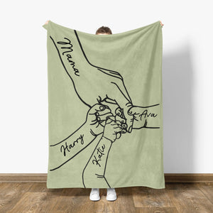 Personalized Mama Holding Hands Blanket: Kids Names Blanket For Mom, Mother's Day Gift, Up to 10 Kids