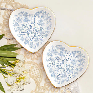 Personalized Holding Mom's Hand Ceramic Jewelry Dish with 1-6 Kids: Chinoiserie Mom Trinket Dish, Mothers Day Gift for Mom, Mama Ring Holder