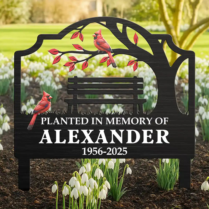Planted In Memory Of Personalised Cardinal Bird Theme Garden Stake with Text Name and Year Garden Decoration Memorial Gift for Loss of Family Friends