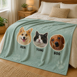 Custom Pet Faces + Names Collage Blanket (1–3 Pets) - Personalized Blanket a361569e-e7f8-40d7-8297-87bd3784a219.jpg