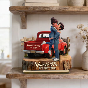 Pickup Truck Kissing Couple - Personalized Wooden Plaque - Anniversary Gift, Valentine's Day Gift For Couple