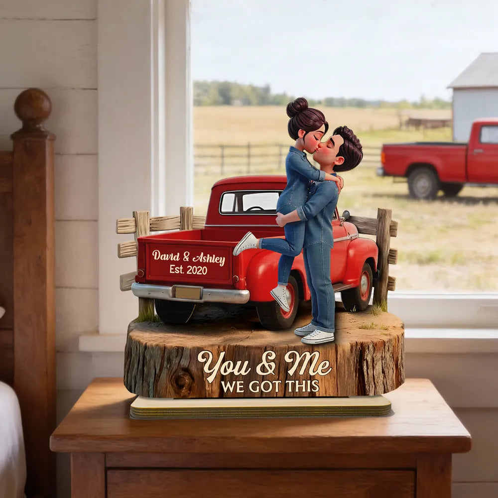 Pickup Truck Kissing Couple - Personalized Wooden Plaque - Anniversary Gift, Valentine's Day Gift For Couple