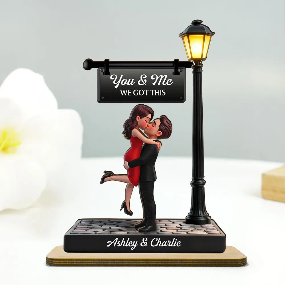 Lamp Post 3D Kissing Couple - Personalized Wooden Plaque - Heartfelt Gift For Couple