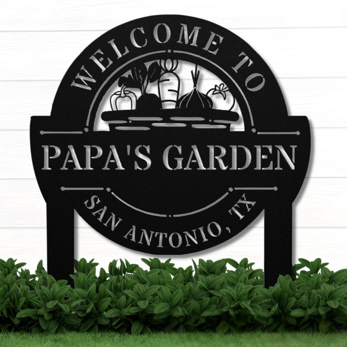 Personalized Metal Garden Sign with Stake, Custom Outdoor Decor, Welcome To Papa's Garden