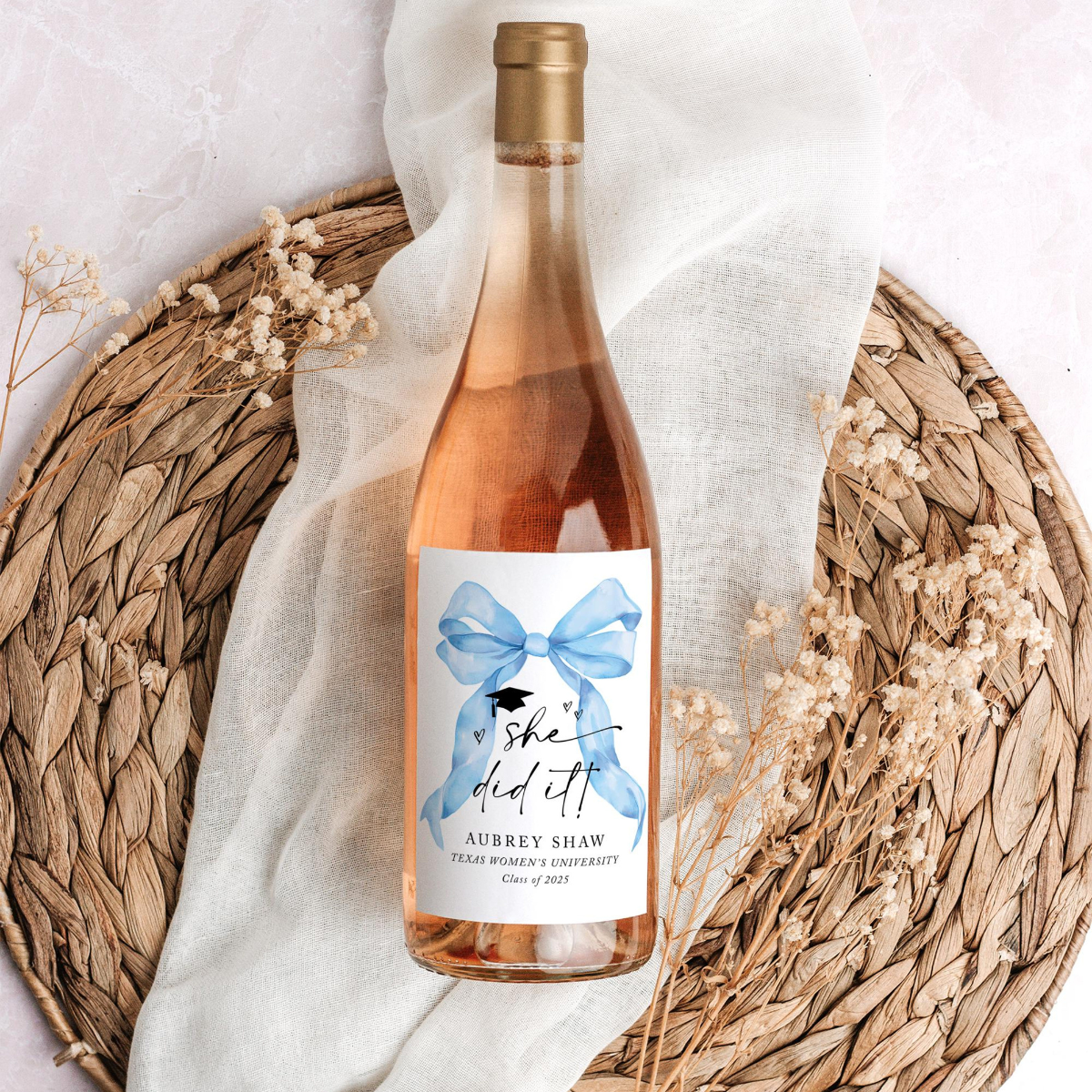 Senior Bow She Did It Graduation Wine Bottle Labels Printed, Custom College Graduation Wine Label, Graduation Gift for Her, Class of 2025