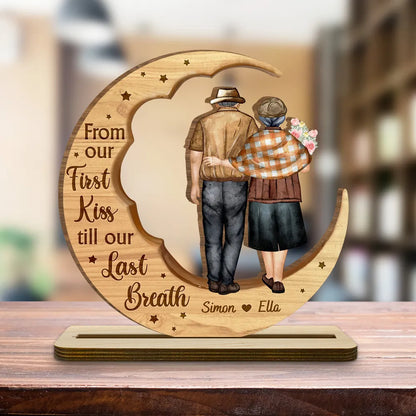 Old Couple On The Moon - Personalized Wooden Plaque - Anniversary Gift For Couple, Valentine's Day Gift