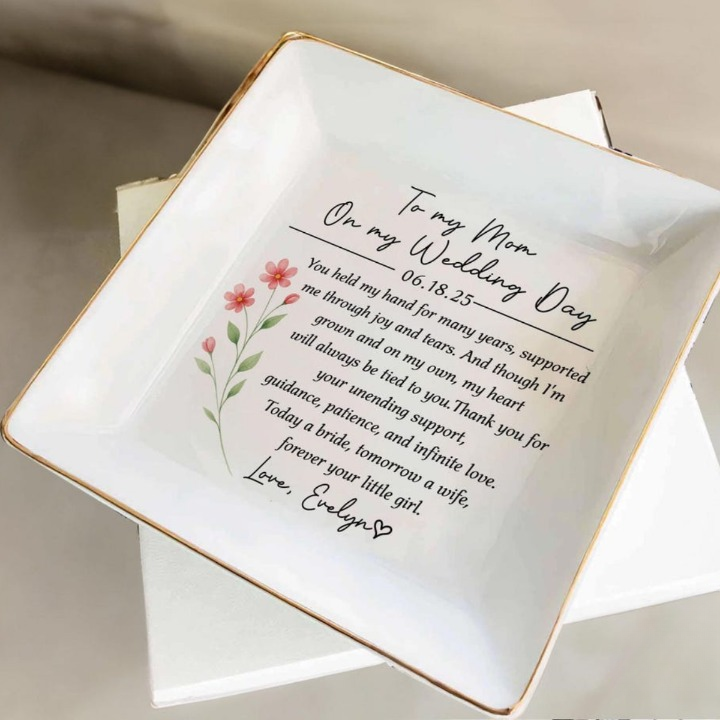 To My Mom Personalized Ring Dish, Wedding Ring Holder, Mother of the bride Gift, Wedding Gift for Mom, Bride Mom Gift, Bridal Shower Gifts