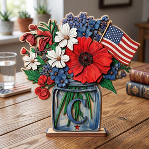 Personalized Patriotic Flower Wooden Plaque, American Flag Floral Arrangement, Fourth of July Centerpiece, USA Home Decor Gift