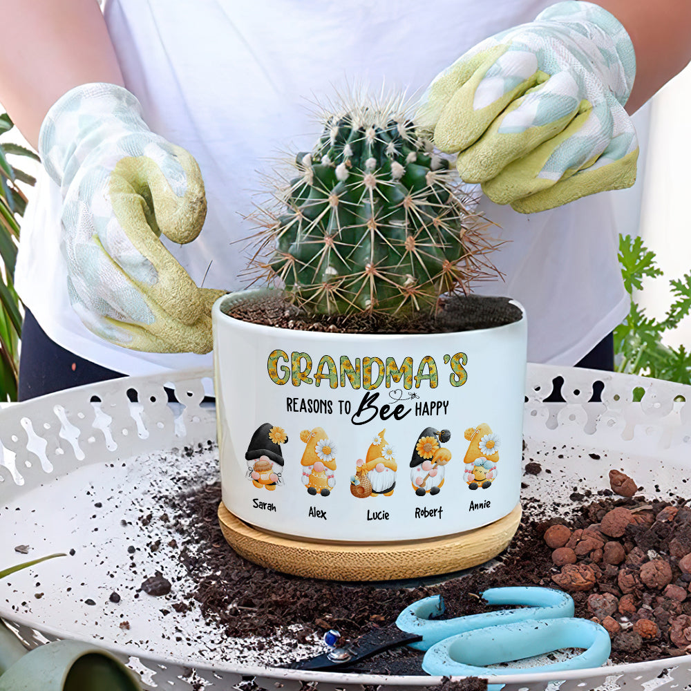 Grandma Mom's Reasons To Bee Happy - Personalized Plant Pot - Gift For Grandma, Mommy, Gnome Plant Pot