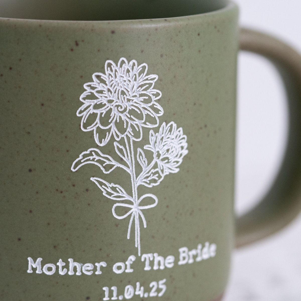 Custom Mug Birth Flower Pottery Mug for Mother of the Bride Gift for Mom, Personalized Mug Gift for Daughter's Wedding Gifts