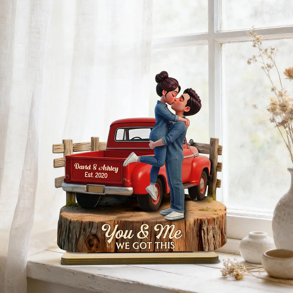 Pickup Truck Kissing Couple - Personalized Wooden Plaque - Anniversary Gift, Valentine's Day Gift For Couple