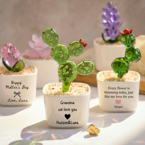 Custom Glass Flower Pot for Mom, Personalized Mother's Day Gift, Mini Tulip Lily Sunflower Decor, Forever Mom Keepsake