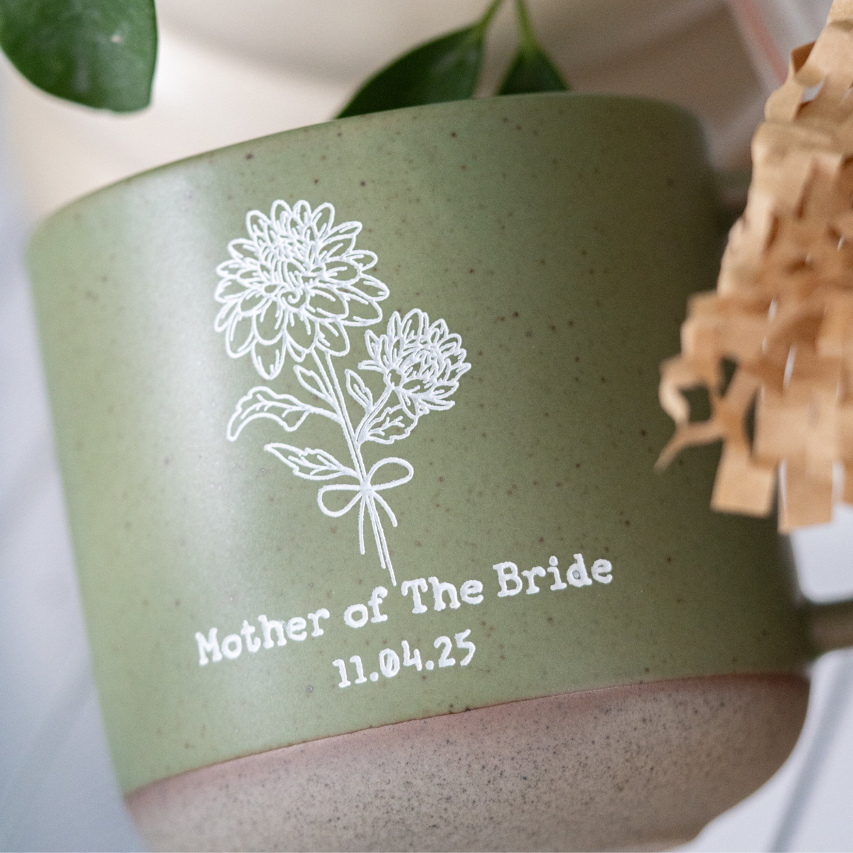 Custom Mug Birth Flower Pottery Mug for Mother of the Bride Gift for Mom, Personalized Mug Gift for Daughter's Wedding Gifts