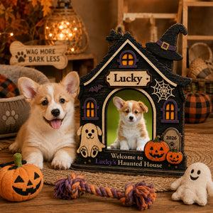 Personalized Spooky Pet House Plaque, Custom Dog Portrait Halloween Decoration, Unique Gift for Dog Moms & Dog Dads