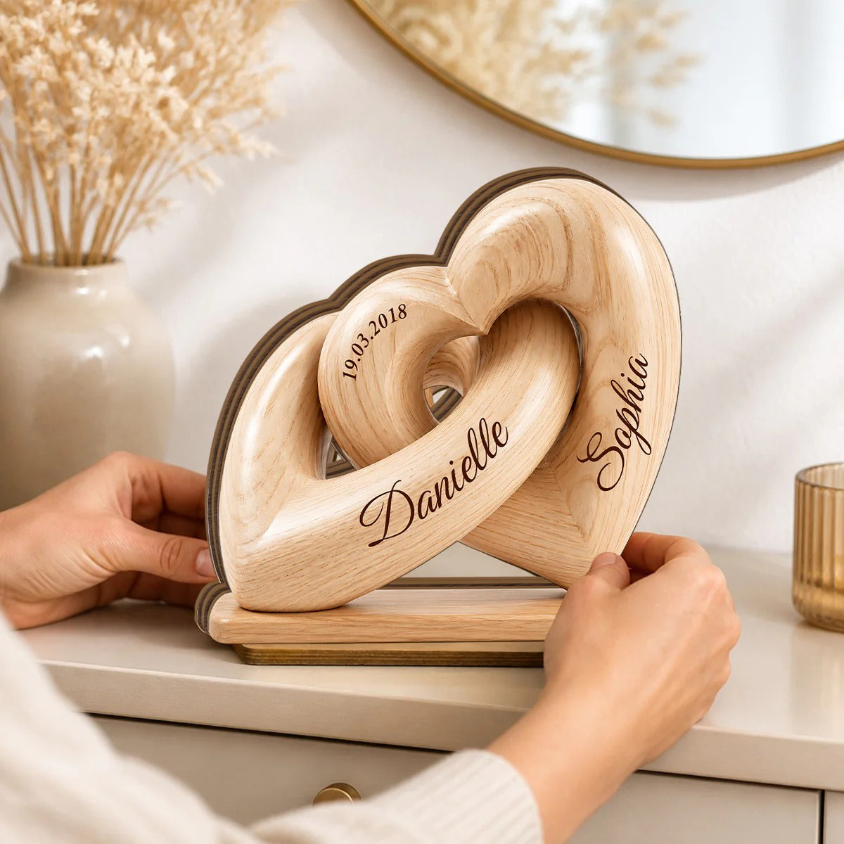 Interlocked Hearts Couple 2D Flat Plaque - Personalized 2-Layered Wooden Plaque - Gift for Him, for Her
