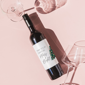 Christmas Wine Label Gift, Holiday Hostess Christmas Decor, Funny Christmas Party Wine Label, Christmas Gift for Mom, White Elephant Label