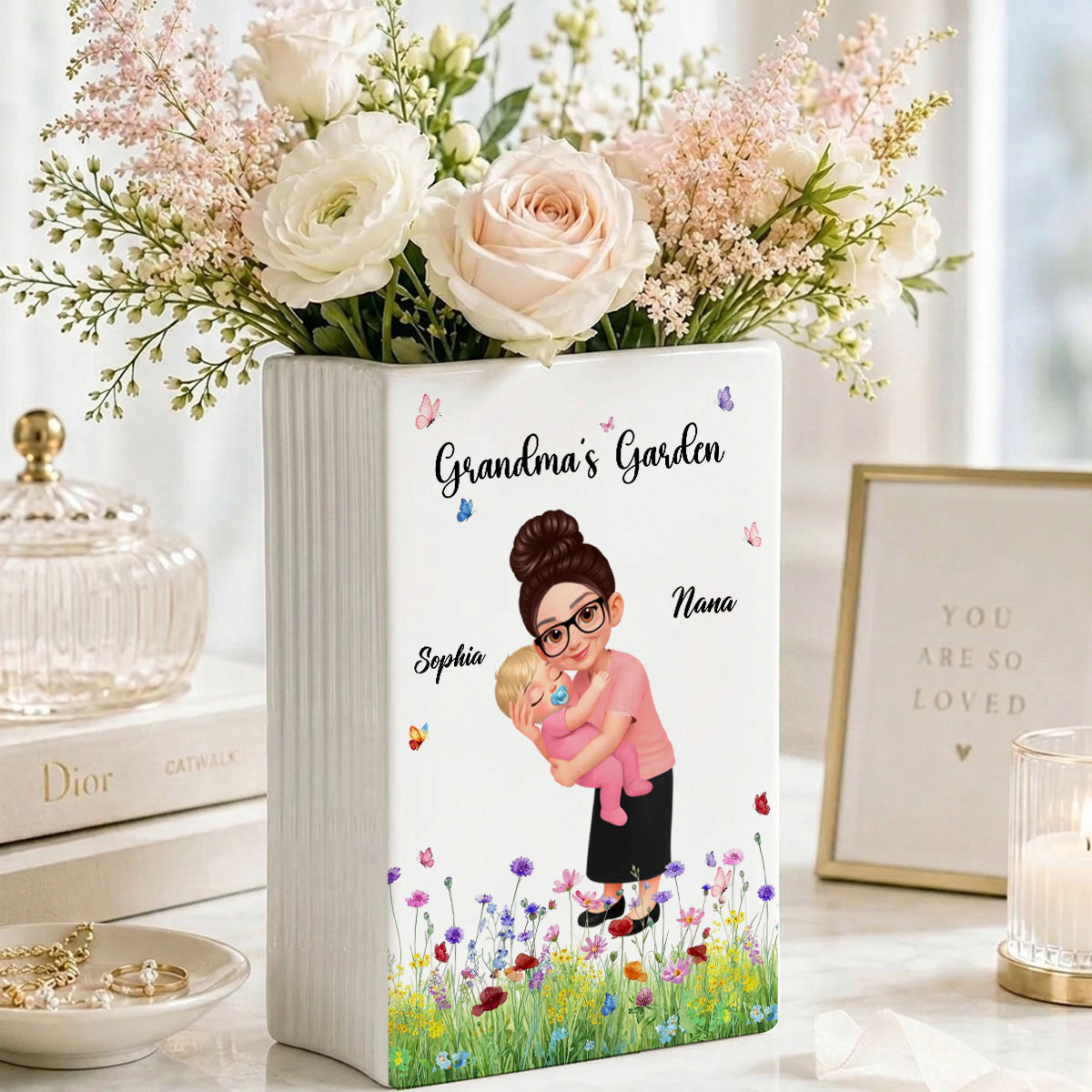 Grandma‘s Garden Flowers - Personalized Ceramic Book Vase