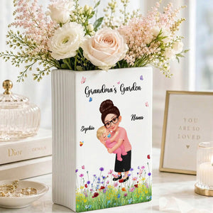 Grandma‘s Garden Flowers - Personalized Ceramic Book Vase