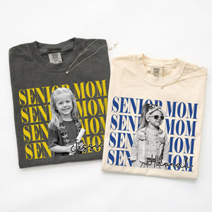Personalised Vintage Photo And Year Senior Shirt: Custom Graduate Picture Shirt, Class of 2026 Graduation Gift, Retro Senior Boy Girl Shirt