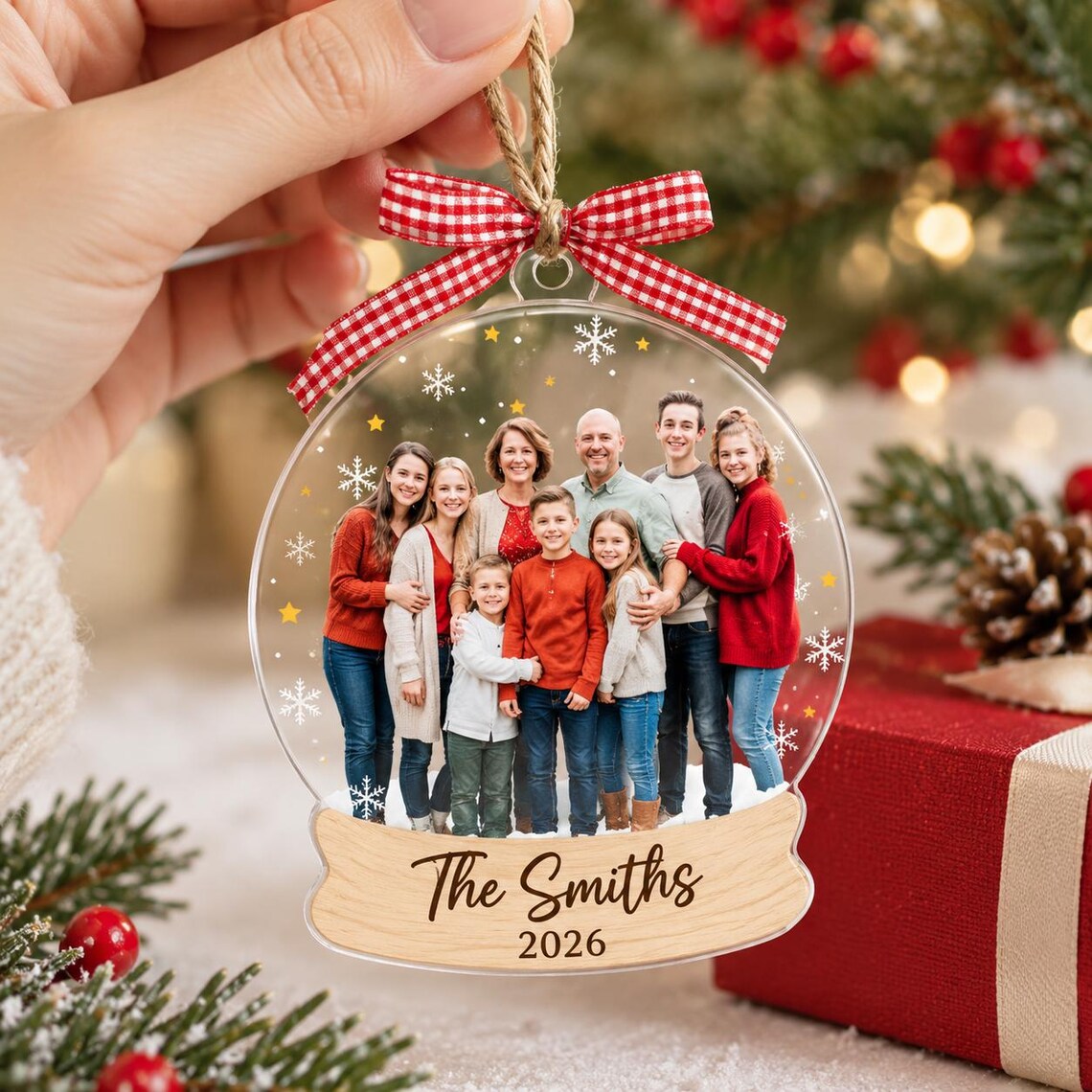 Custom Family Photo Christmas Ornament 2026: 2D Flat Snow Globe Family Keepsake, Christmas Tree Decor, Family Picture Ornament, Xmas Gifts bc81279f-4e9a-47a5-b7a9-fc064835fd66-6.jpg