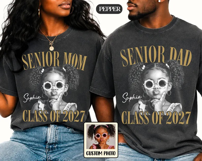 Custom Retro Senior Mom 2027 Shirt: Vintage Photo Senior Shirt, Class of 2027 Gift, Proud Family Matching Tee, High School Graduation Tee c75a9f7c-ae5c-49d5-9468-29cb93a36f88-vbbvbv-7-.webp