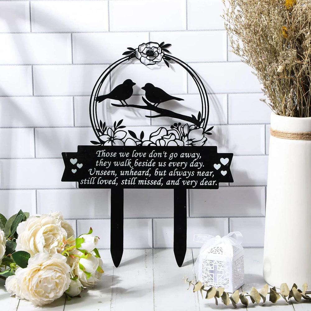 Cardinals Memorial Grave Marker Inch Metal Cemetery Decoration for Grave Cemetery Plaques Veterans Day Memorial Gift for Remembrance Day Outdoor Yard Garden Decor