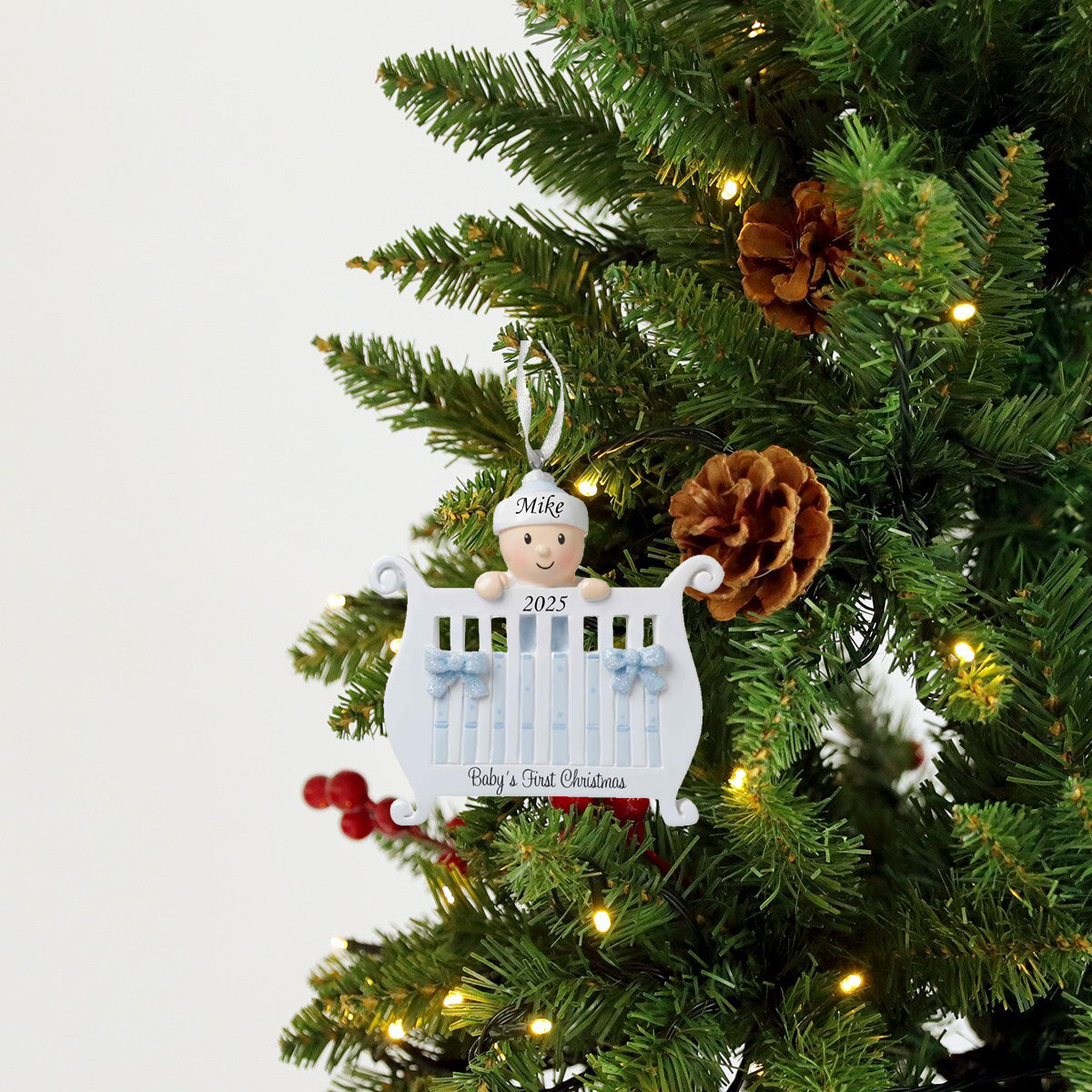 2025 Baby s First Christmas Ornament - Baby Girl in Crib - Personalized Holiday Keepsake Custom My 1st Christmas Ornament for Baby & Grandbaby Engraved Gift for Newborn s 1st Xmas