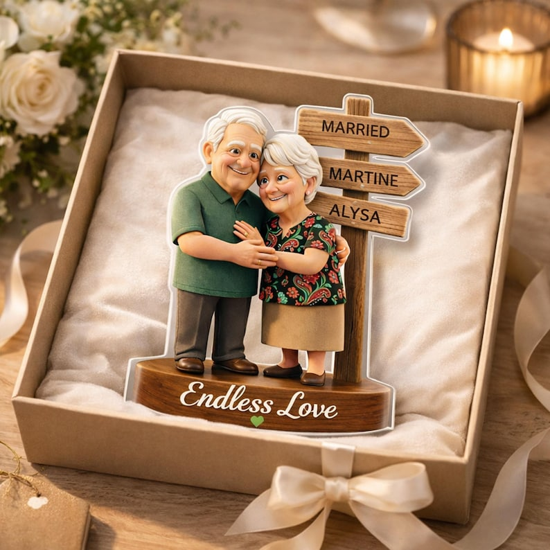Endless Love Personalized Couple Figurine - Personalized Acrylic Block