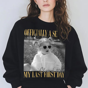 Personalized Vintage Photo Officially A Senior My Last First Day Dark Sweatshirt e49a9d8f-42f6-4440-8d74-167f9303298c-dgfgddfdgdew-2-.webp