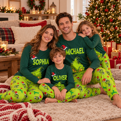 Personalized Christmas Pajamas, Grinch Family Pajamas, Matching Christmas Green Family Pajamas, Couples Christmas Pajamas e9c60908-ac99-4429-8f75-65a5625b8f3e-Gia-nh-Gi-ng-Sinh-Trong-Ng-Grinch.png