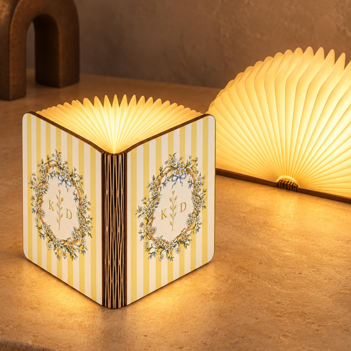 Personalized Floral Wreath Book Lamp, Custom Name Striped Folding Magnetic Table Light, Wedding Keepsake, Engagement Anniversary Gift f03bdd1e-05e2-4c92-9ebf-8416196ac34b-4.jpg