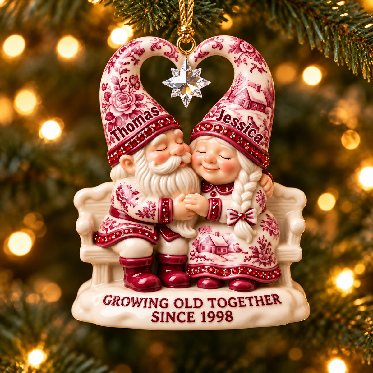 Couple Toile de Jouy  Ornament - Personalized Christmas Gifts For Couple, Wife, Husband f8d435cd-943f-4687-bb8a-c5634122129a--i-gnome-gi-treo-tr-n-c-nh-th-ng.png