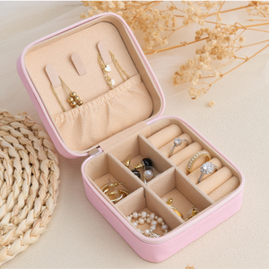 Personalized Floral Travel Jewelry Case, Custom Name Jewelry Box for Bridesmaid Proposal, Elegant Wedding Gift Box for Bride & Maid of Honor fbe6cd51-7ab3-41cd-b9c6-d5f255070258-7.png