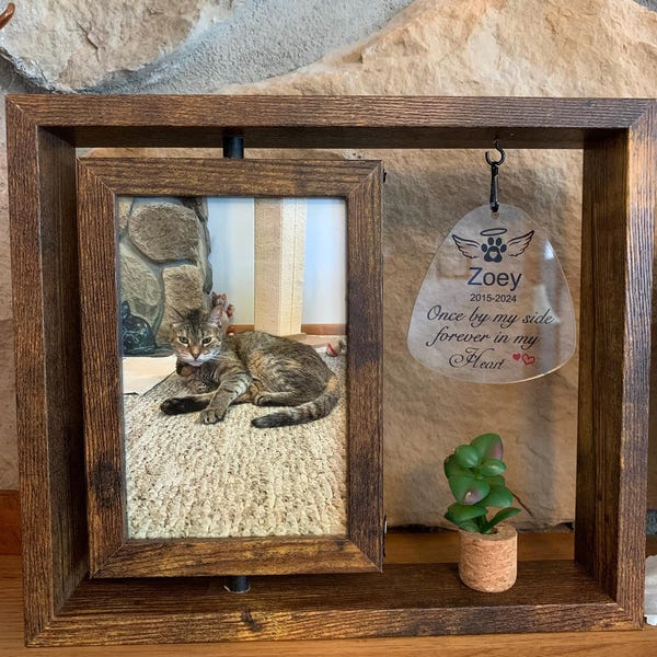 Cat Memorial Gift, Personalized Pet Memorial Frame, Pet Loss Gifts, Custom Cat Dog Loss Gift, Pet Bereavement Gift, Pet Loss Frame