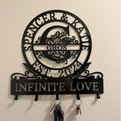 Monogram Key Holder Personalized Name with 5 Hooks, Metal Key Holder for Wall, Monogram Wall Decor, Family Key Holder, Wall Mounted Key Rack