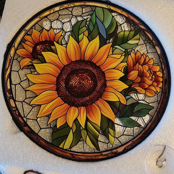 Sunflower Glass Suncatcher Floral Pendant Window Wall, Sunflower glass hanging plant suncatcher window decor, Sunflower Suncatcher