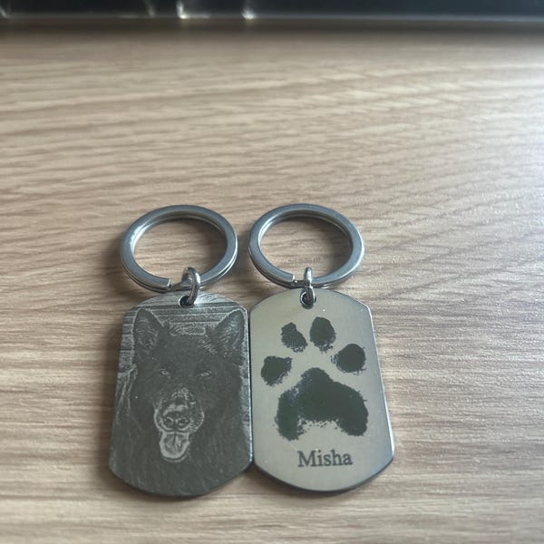 Personalised Actual Dog Paw Keyring | Photo Engraving | Pet Photo Engraved | Cat Paw Engraving