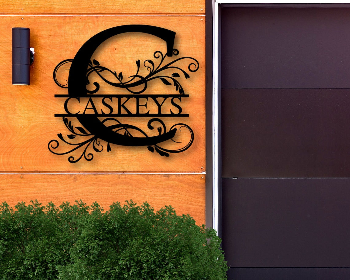 Personalized Family Name Metal Sign, Housewarming Gift, Metal Monogram Sign, Door Hanger, Last Name Sign, Metal Wall Art, Wedding Gift