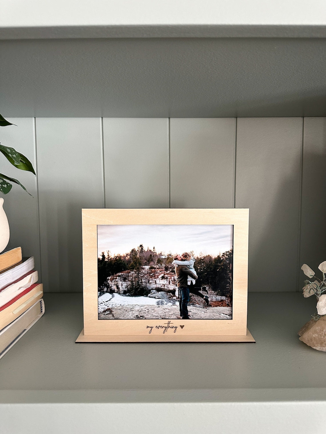 Birthday Valentines Day Gift Picture Frame, Personalized Photo Frame, Custom Engraved Photo Frame, Anniversary Newlywed Wedding Gift Frame