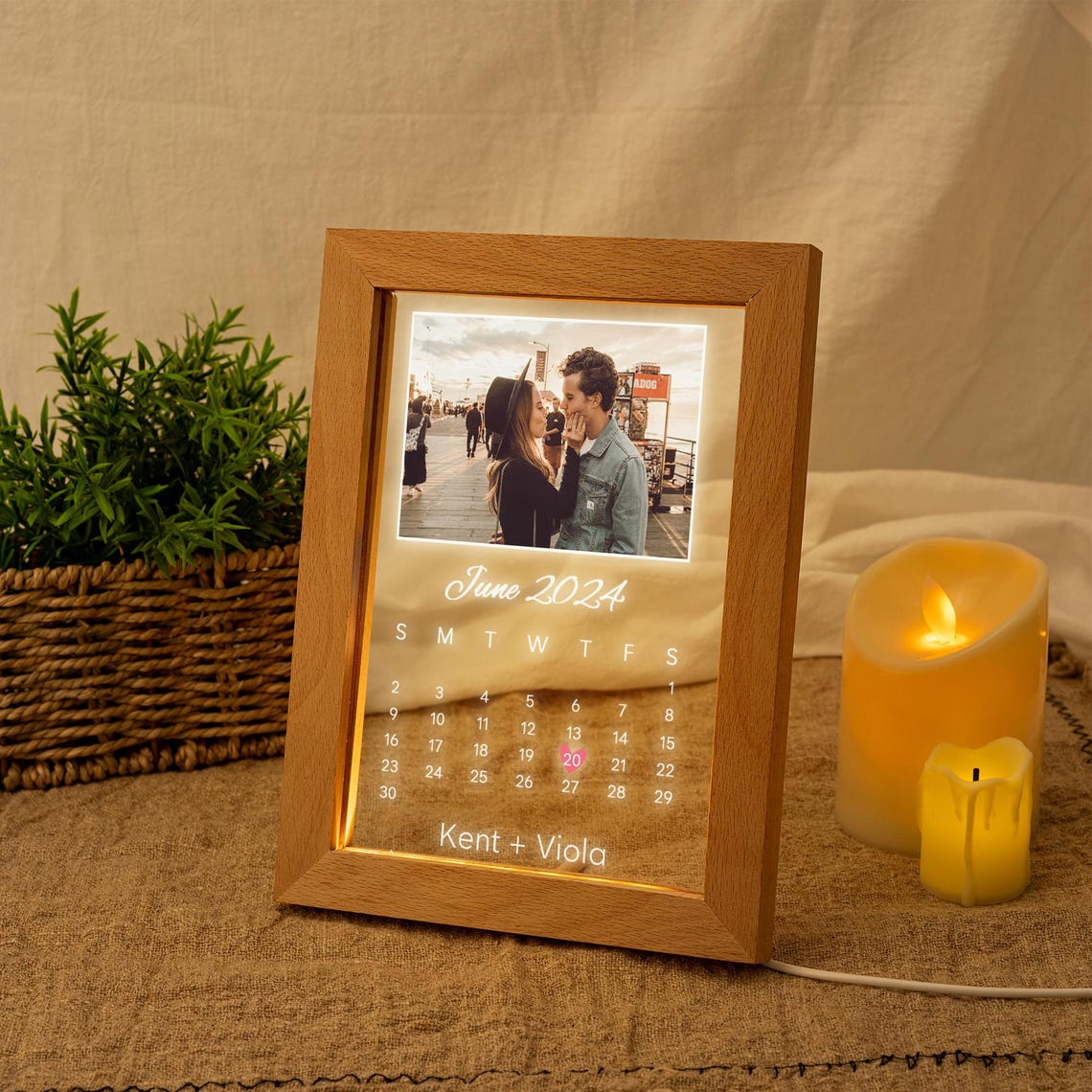 Personalized Calendar Date LED Lamp with Photo, Picture Frame Memorial Night Light for Couple, Engagement, Anniversary Gift, Gift for Mom
