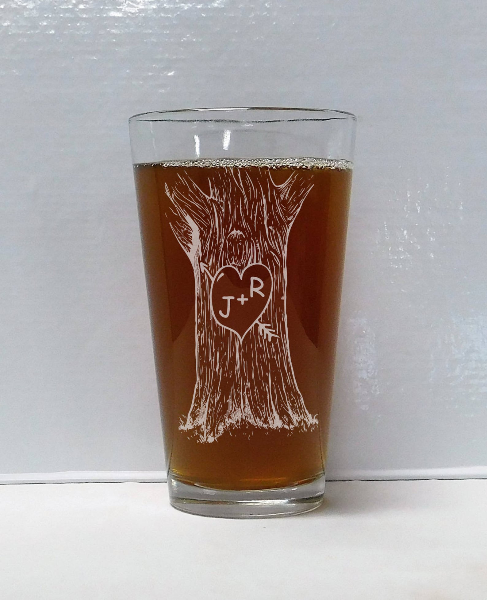 Sweetheart Tree pint glass or stemless wine glass, Engagement gift or wedding gift, Personalized